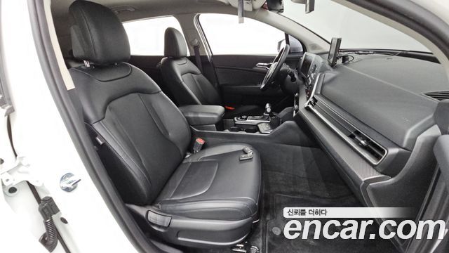 Kia Sportage (V) Diesel 2.0 4WD Trendy 2023 — фото 12