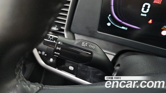Kia Sportage (V) Diesel 2.0 4WD Trendy 2023 — фото 27