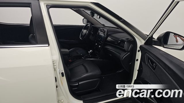 KG Mobility (SsangYong) Tivoli Air 1.5 A3 2WD 2021 — фото 15