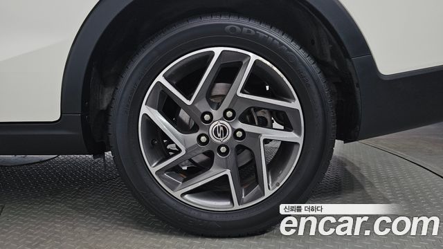 KG Mobility (SsangYong) Tivoli Air 1.5 A3 2WD 2021 — фото 27