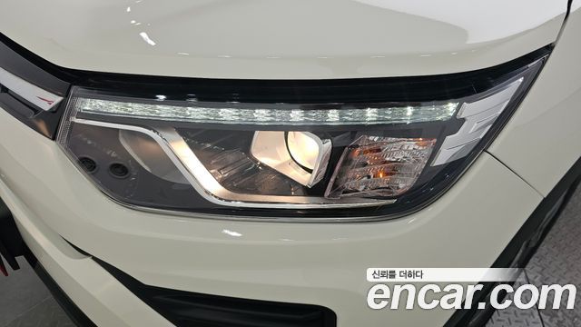 KG Mobility (SsangYong) Tivoli Air 1.5 A3 2WD 2021 — фото 28