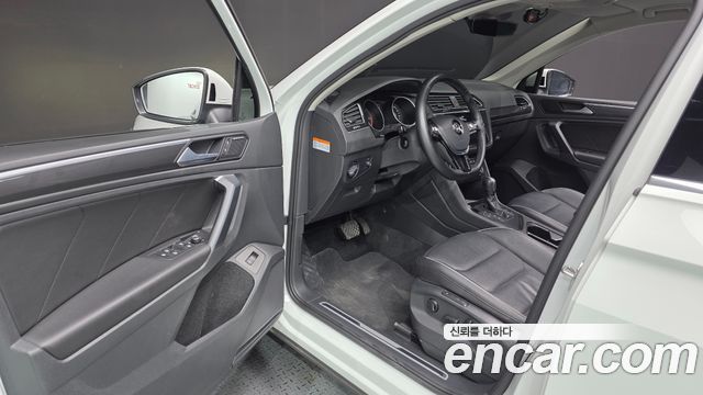 Volkswagen Tiguan (II) 2.0 TDI Prestige 2020 — фото 10