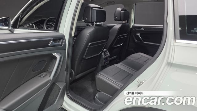 Volkswagen Tiguan (II) 2.0 TDI Prestige 2020 — фото 12