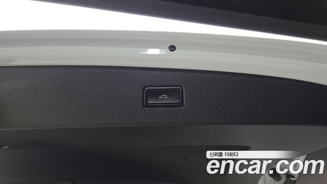 Volkswagen Tiguan (II) 2.0 TDI Prestige 2020 — фото 18