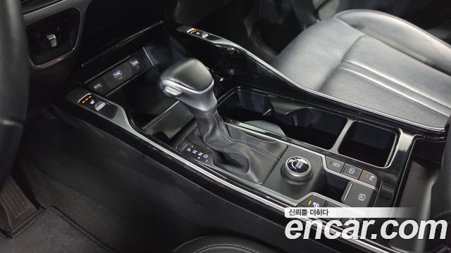 Kia Sorento (IV) Gasoline 2.5T 2WD Trendy 2022 — фото 9