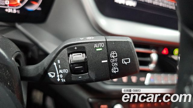 BMW 1 Series (F40) M135i xDrive 2024 — фото 28