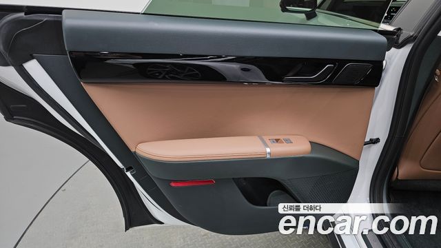 Hyundai Grandeur Hybrid (GN7) Exclusive 2025 — фото 31