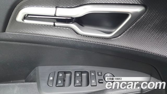 Kia Sportage (V) Diesel 2.0 2WD Trendy 2022 — фото 27