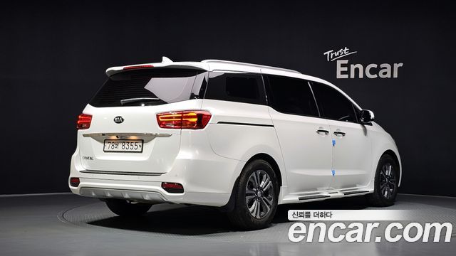 Kia Carnival 11-Seater Prestige 2019 — фото 2