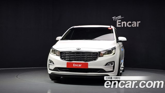 Kia Carnival 11-Seater Prestige 2019 — фото 3