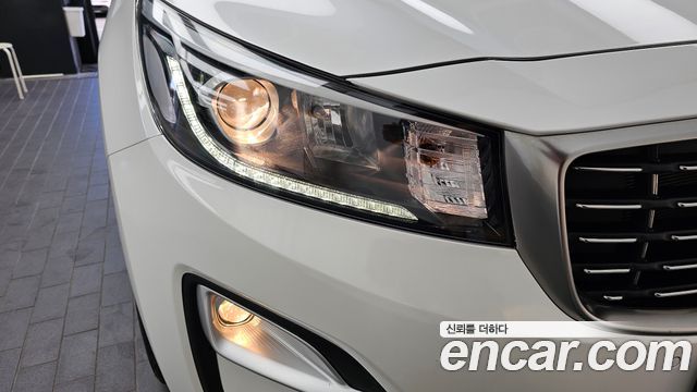 Kia Carnival 11-Seater Prestige 2019 — фото 22