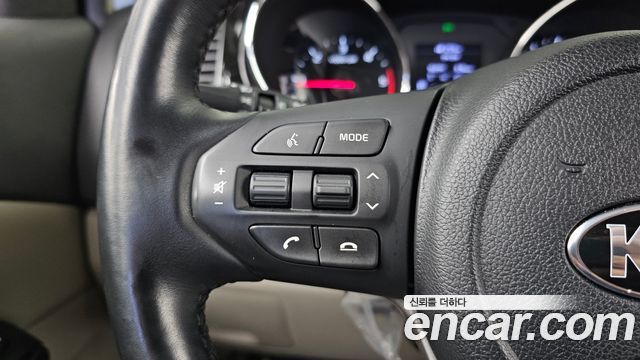 Kia Carnival 11-Seater Prestige 2019 — фото 26