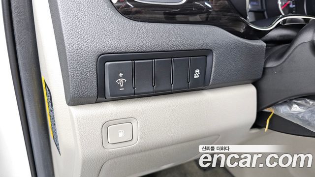 Kia Carnival 11-Seater Prestige 2019 — фото 30