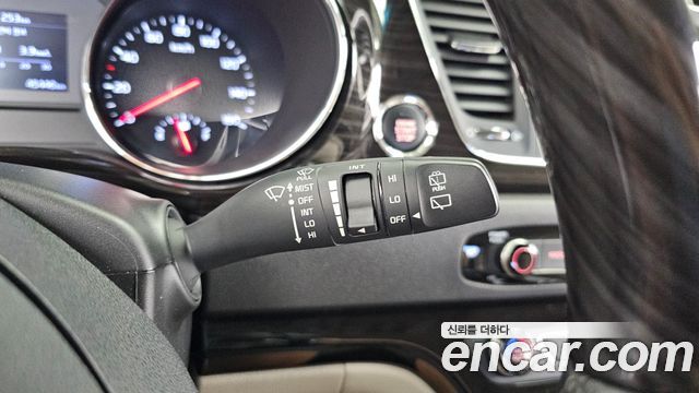 Kia Carnival 11-Seater Prestige 2019 — фото 37