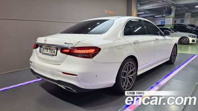 Mercedes-Benz E-Class (W213) E220d 4MATIC AMG Line 2021 — фото 6