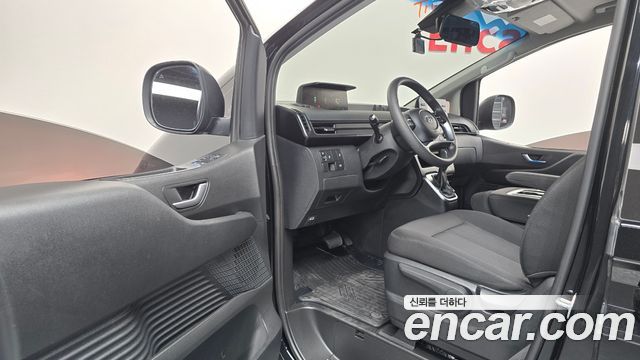 Hyundai Staria Tourer 11-Seater Smart 2023 — фото 10