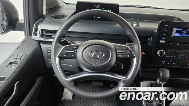 Hyundai Staria Tourer 11-Seater Smart 2023 — фото 13