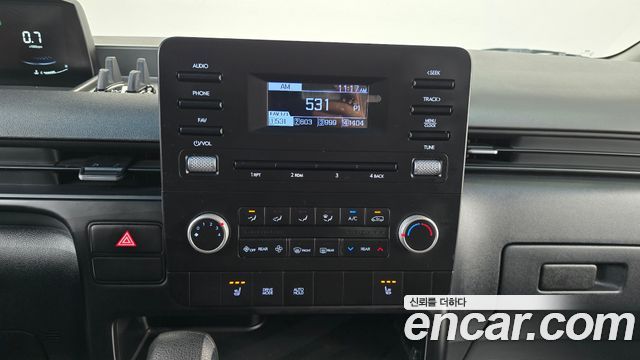 Hyundai Staria Tourer 11-Seater Smart 2023 — фото 16