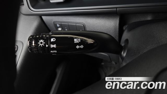 Hyundai Staria Tourer 11-Seater Smart 2023 — фото 20