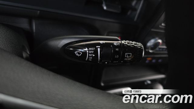 Hyundai Staria Tourer 11-Seater Smart 2023 — фото 27
