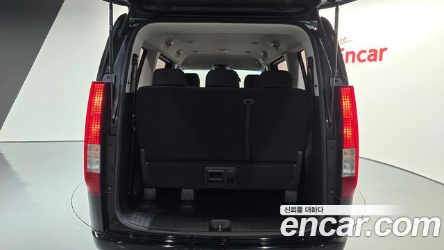 Hyundai Staria Tourer 11-Seater Smart 2023 — фото 31