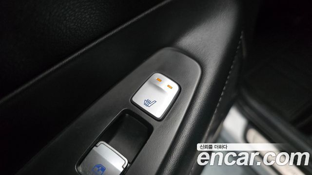 Hyundai Santa Fe Diesel 2.2 2WD Calligraphy 2021 — фото 18