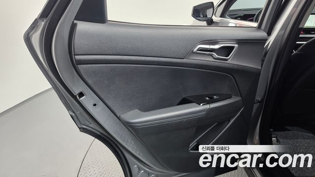 Kia Sportage (V) LPG 2.0 2WD Noblesse 2024 — фото 31