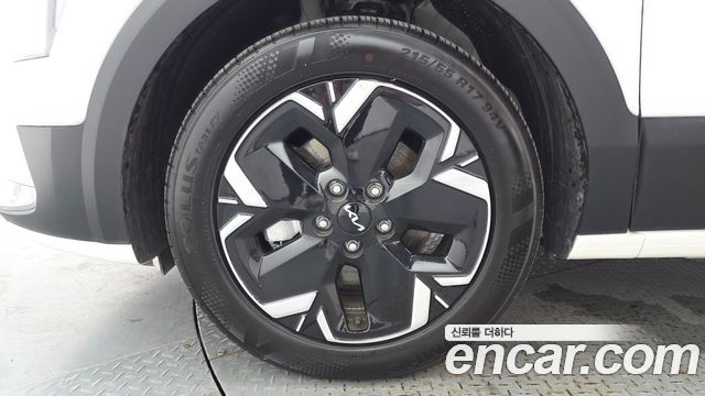 Kia Niro EV Air 2024 — фото 5