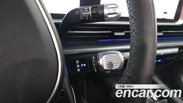 Hyundai Ioniq 6 Long Range Exclusive + 2023 — фото 9