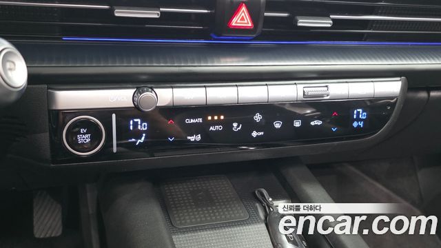 Hyundai Ioniq 6 Long Range Exclusive + 2023 — фото 32