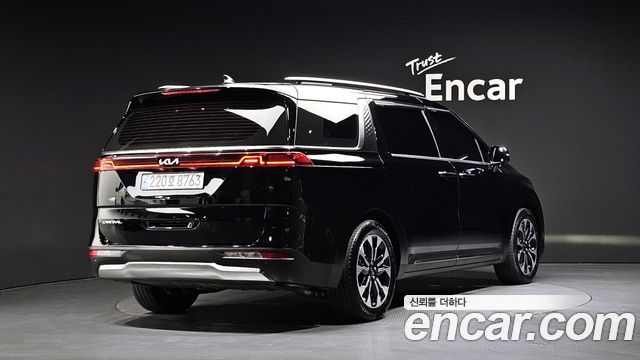 Kia Carnival (IV) Gasoline 9-Seater Signature 2023 — фото 2