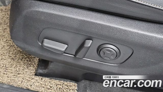 Kia Carnival (IV) Gasoline 9-Seater Signature 2023 — фото 20