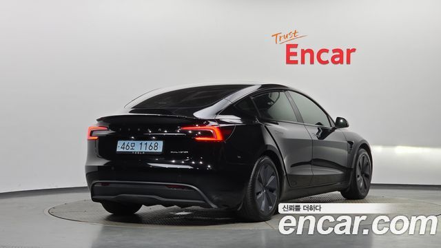 Tesla Model 3 Long Range AWD 2024 — фото 2