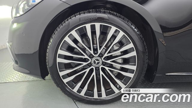 Mercedes-Benz S-Class (W223) S580L 4MATIC 2021 — фото 5