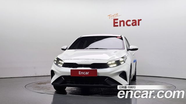 Kia K3 (II) 1.6 Prestige 2023 — фото 3