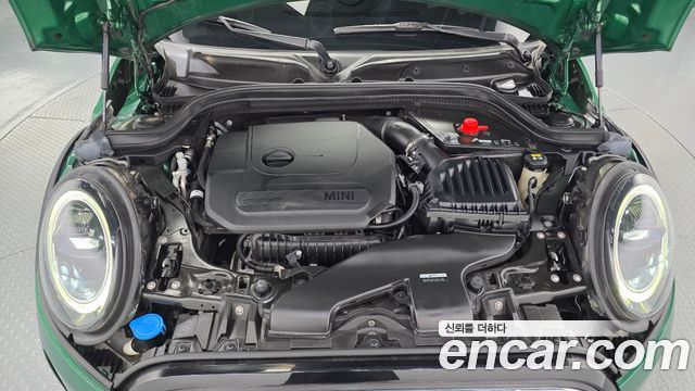 MINI Cooper 5Door Classic Plus Launch Pack Third Generation 2022 — фото 6
