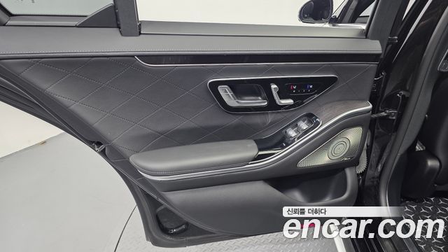 Mercedes-Benz S-Class (W223) S400 d 4MATIC 2021 — фото 25