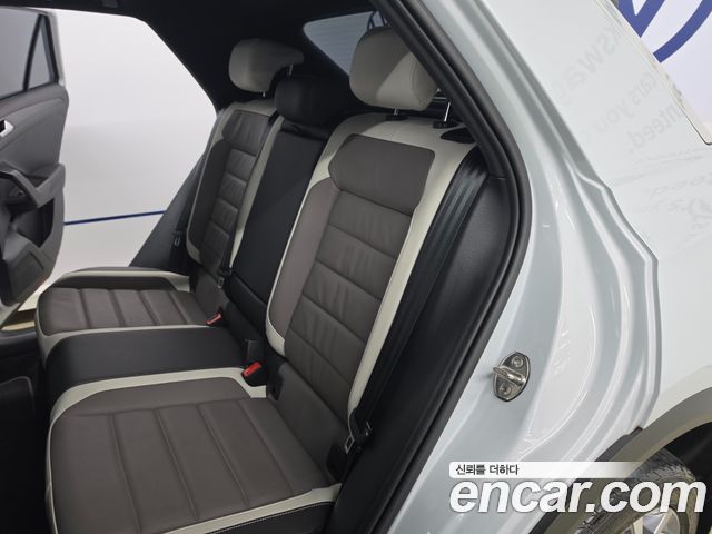 Volkswagen T-Roc 2.0 TDI Prestige 2022 — фото 10