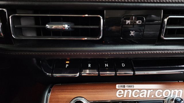 Lincoln Aviator (II) 3.0 Reserve  AWD 2020 — фото 9