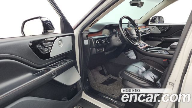 Lincoln Aviator (II) 3.0 Reserve  AWD 2020 — фото 10
