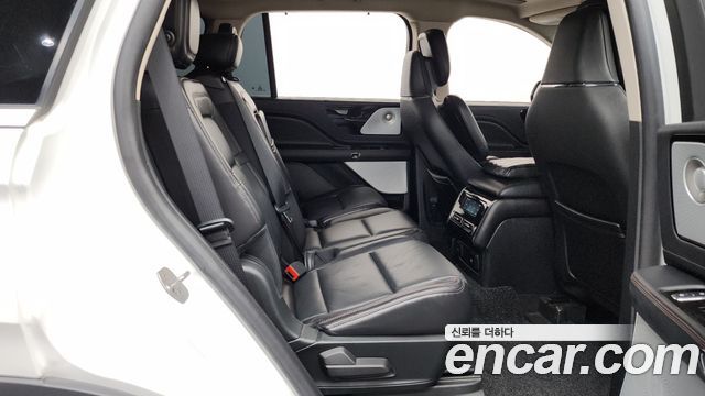 Lincoln Aviator (II) 3.0 Reserve  AWD 2020 — фото 12
