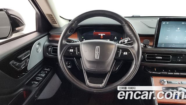 Lincoln Aviator (II) 3.0 Reserve  AWD 2020 — фото 13