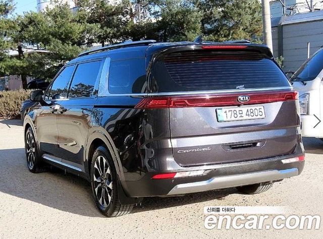 Kia Carnival (IV) Diesel 9-Seater Signature 2021 — фото 3