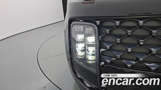 Hyundai Staria 4WD Lounge 9-Seater Limousine 2023 — фото 22