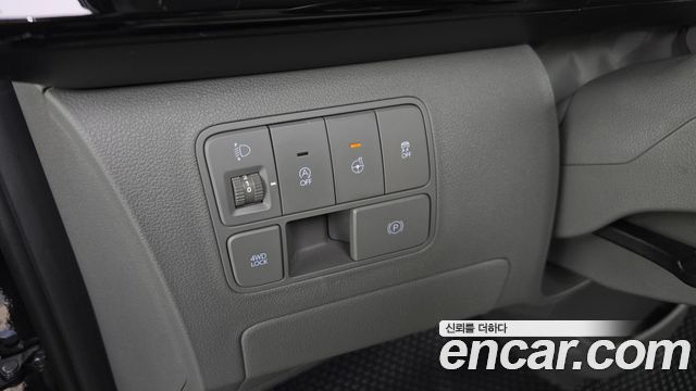 Hyundai Staria 4WD Lounge 9-Seater Limousine 2023 — фото 29