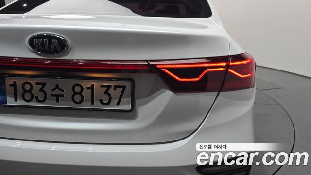 Kia K3 Trendy 2019 — фото 23