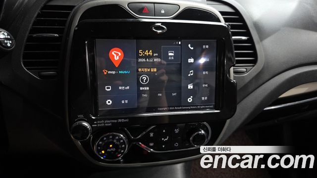 Renault Korea QM3 LE 2016 — фото 18