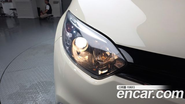Renault Korea QM3 LE 2016 — фото 28