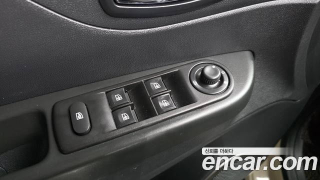 Renault Korea QM3 LE 2016 — фото 35