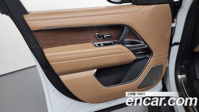 Land Rover Range Rover (V) P530 Autobiography Long Wheel Base 2024 — фото 24